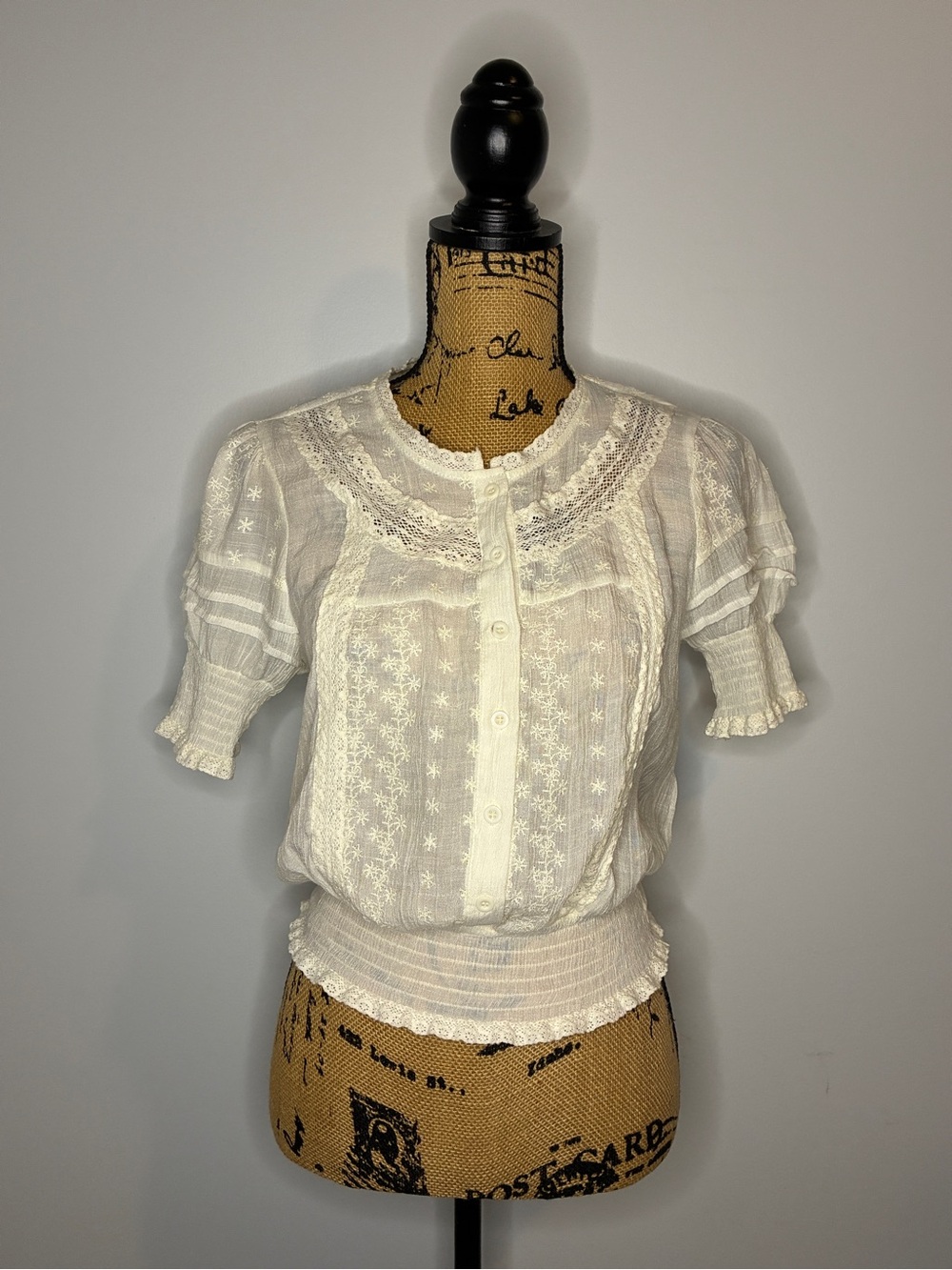 Rebellion White Lace Pintuck Button-Front Smocked Blouse Undersized Large